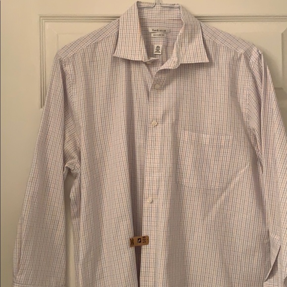 Van Heusen white pattern button up - Picture 2 of 2